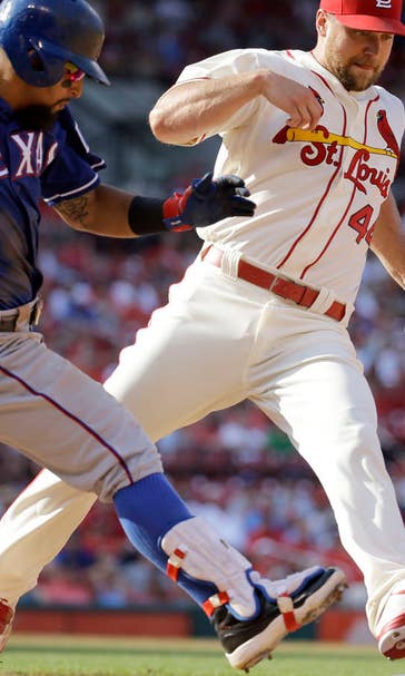 Bullpen can't hold late lead as Cardinals lose 4-3